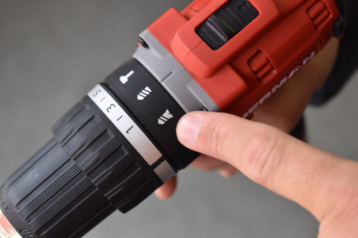 AKTION! Akku-schlagbohrschrauber HERMAN AXSP-1441 | 14,4 V Satz | 2x Bohrer-Satz GRATIS