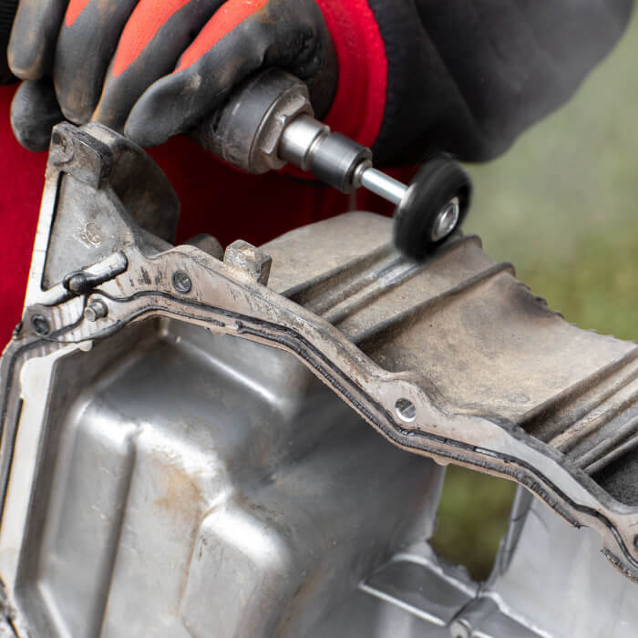 Reinigungsscheibe am Schaft HERMAN FWK-10/S Dragon Black Schleifmittel: STRIP-IT + SiC