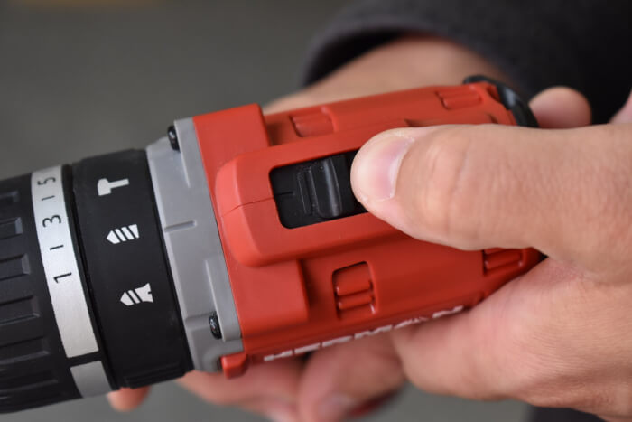 Akku-schlagbohrschrauber HERMAN AXSP-1441 | 14,4 V mit Schlag | Komplett | Garantie: 3 Jahren