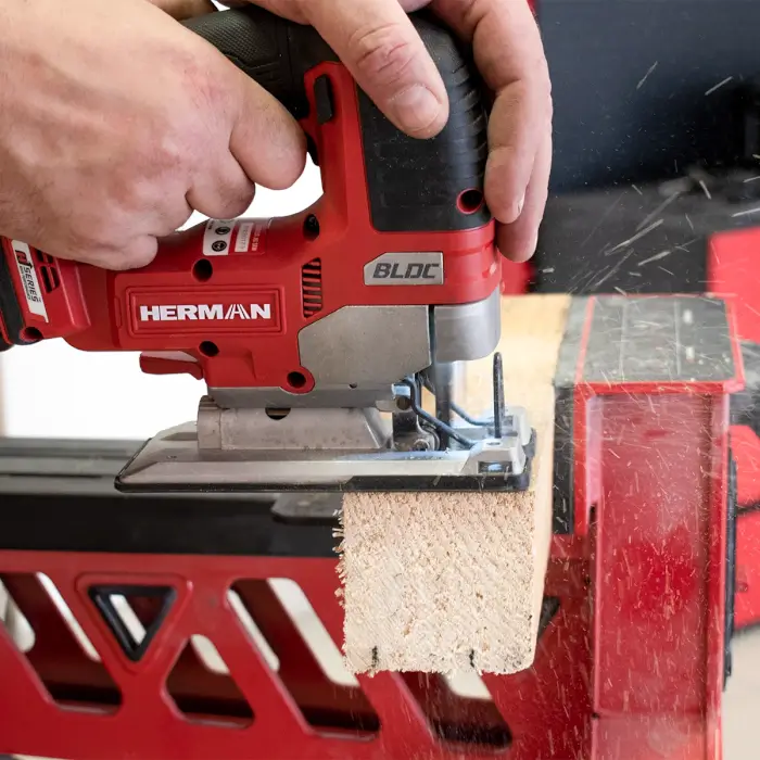 Akku-Stichsäge HERMAN AXJS-1801 | 18,0 V 5Ah | Komplett | Garantie: 3 Jahren