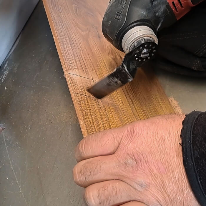 Sägeblatt für Akku-Multi-Cutter HERMAN MW-03 Präzises Schneiden durch Eintauchen in das Holz